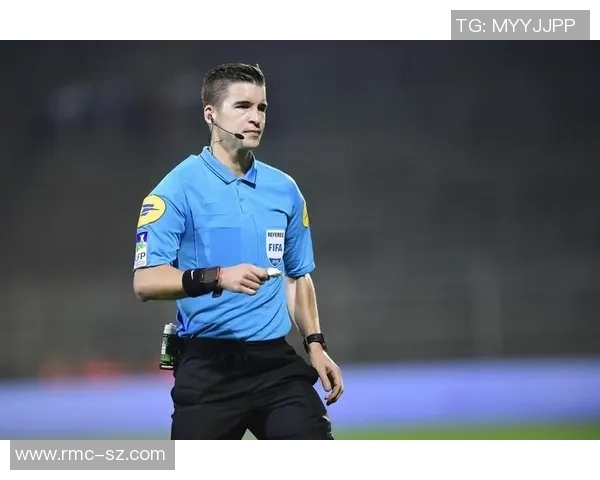 足球裁判透视球星表现：从裁判角度看顶级球员的技术与风格